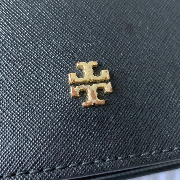 9x6 tory burch emerson cross body - Picture 2 of 6